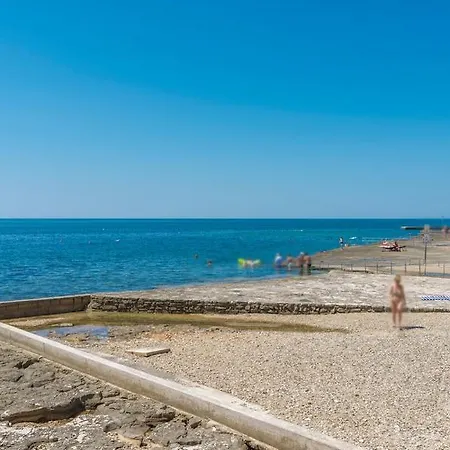 Holiday home Delfina Umag