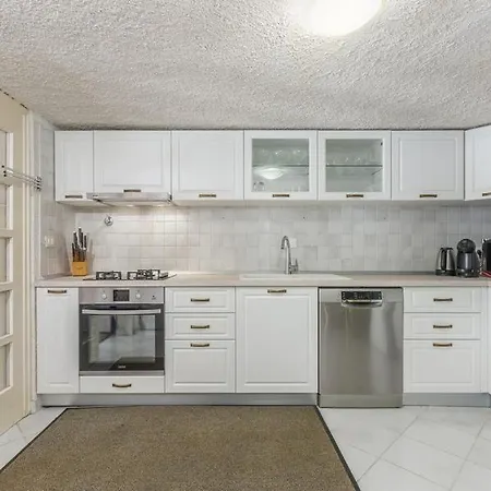 Holiday home Delfina *