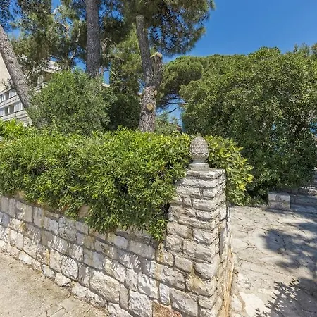 Holiday home Delfina *